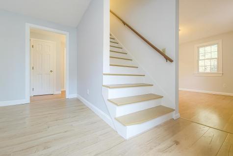 49 Street Marks Road Falmouth MA 02540