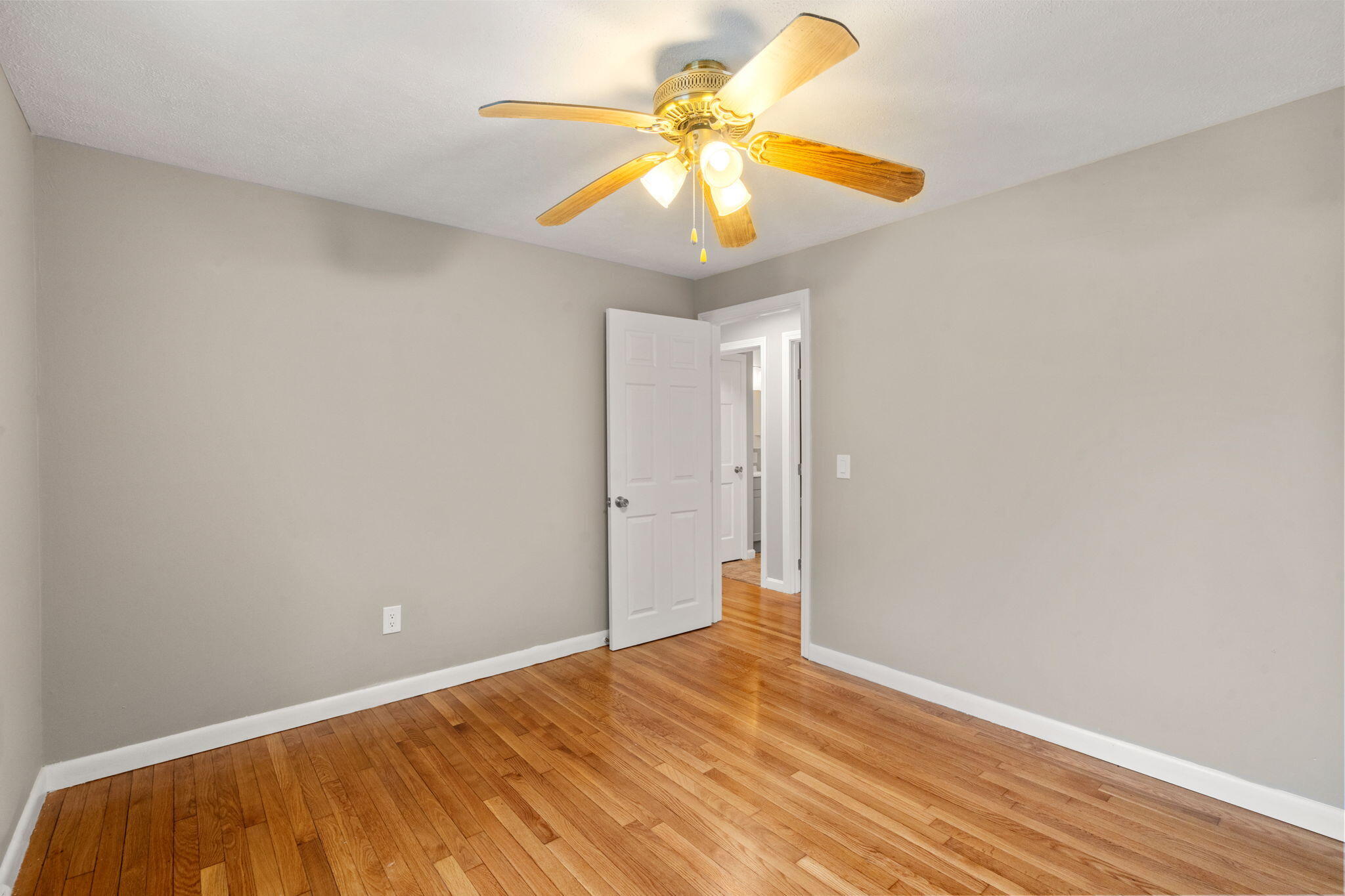 130 Old Barnstable Road Falmouth MA 02536