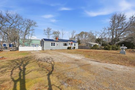 26 Howes Road Yarmouth MA 02664