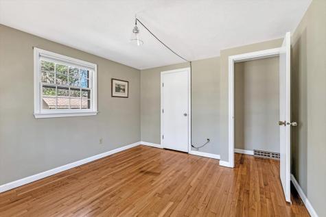 26 Rainbow Lane Mashpee MA 02649