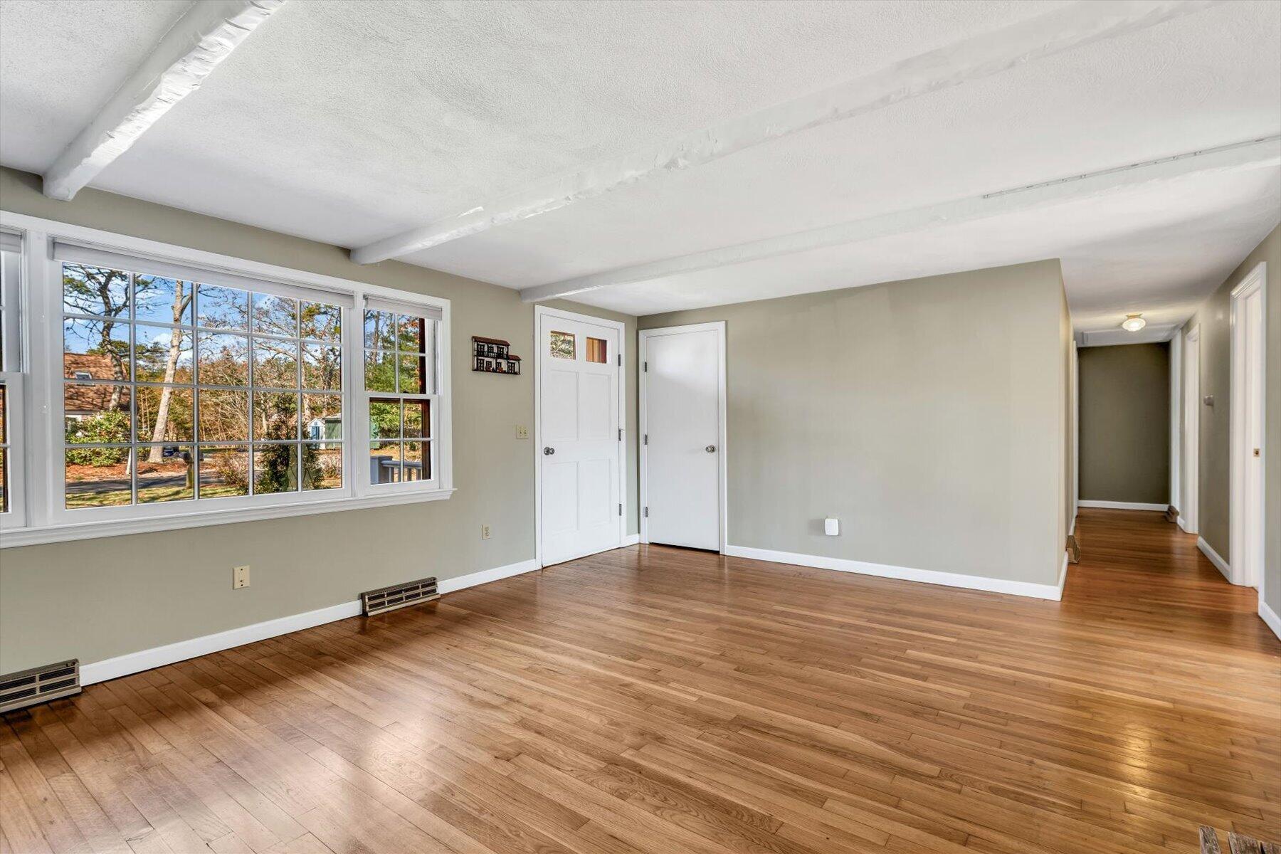 26 Rainbow Lane, Mashpee MA photo 3