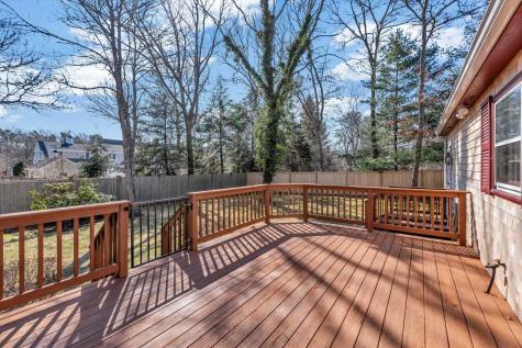 26 Rainbow Lane Mashpee MA 02649