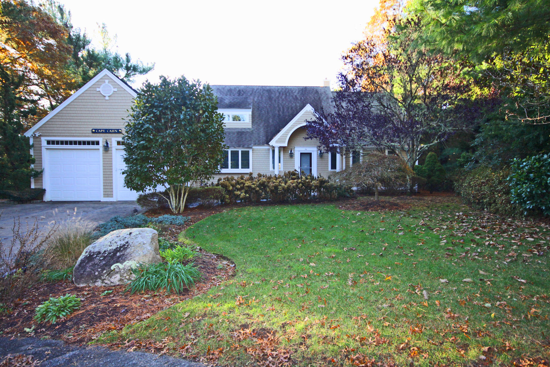 34 Periwinkle Lane Mashpee MA 02649