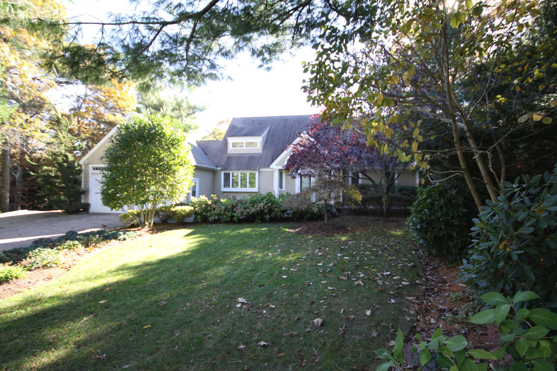 34 Periwinkle Lane Mashpee MA 02649
