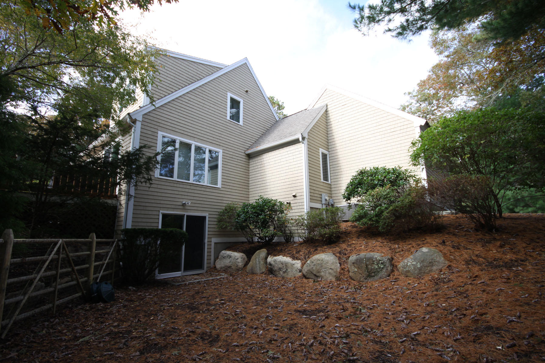 34 Periwinkle Lane Mashpee MA 02649