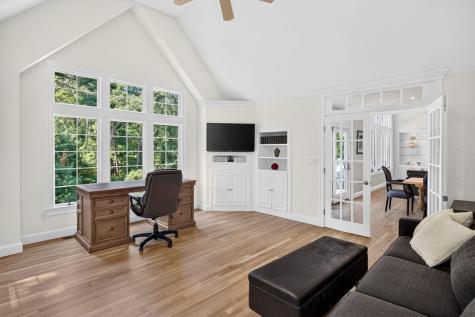 28 Longshank Circle East Falmouth MA 02536