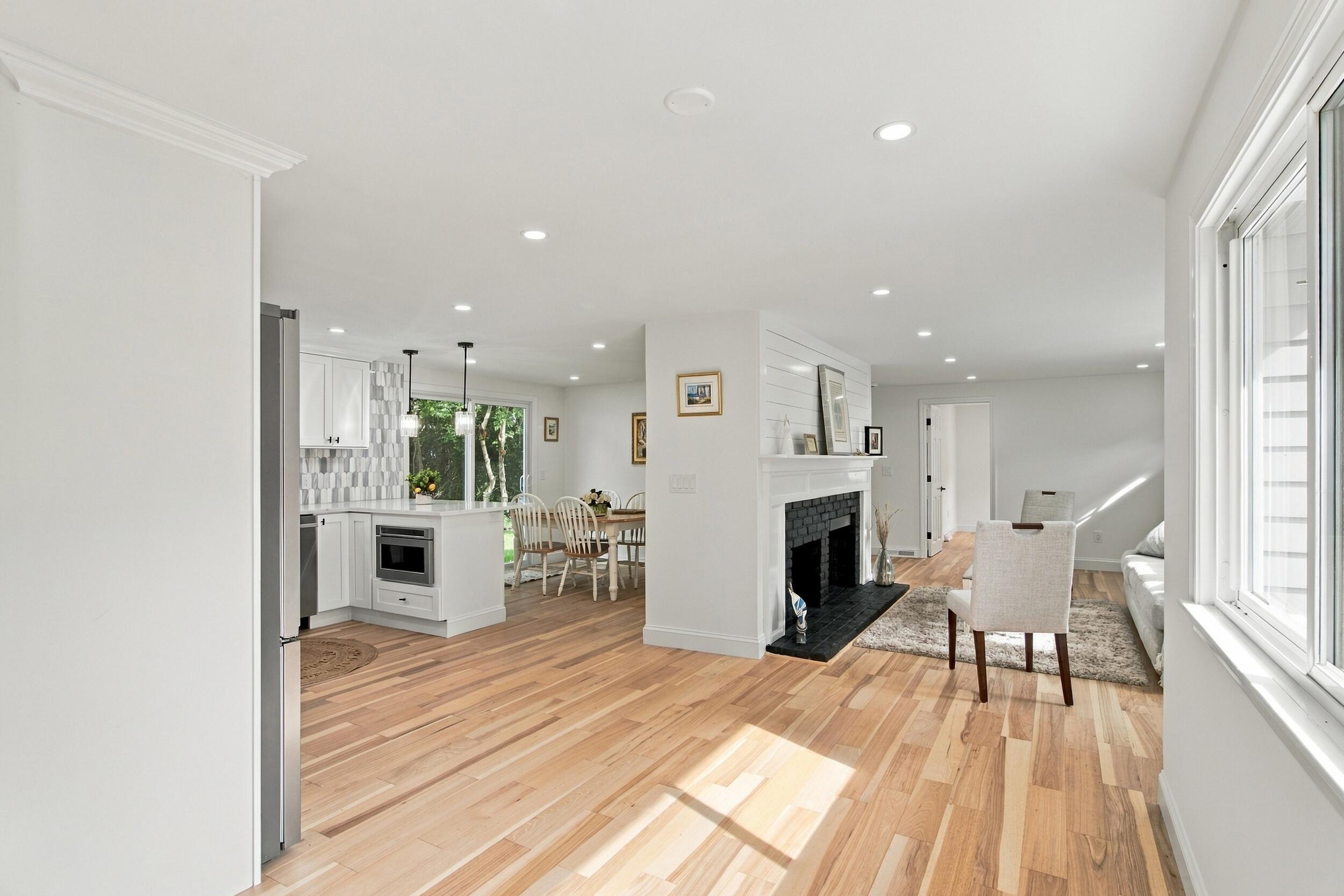 43 Quaker Road Hyannis MA 02601
