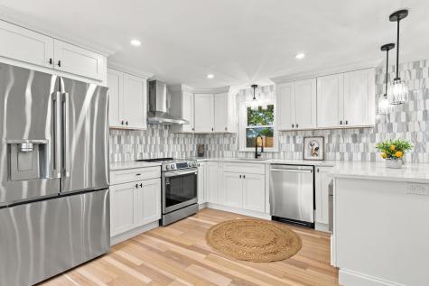 43 Quaker Road Hyannis MA 02601