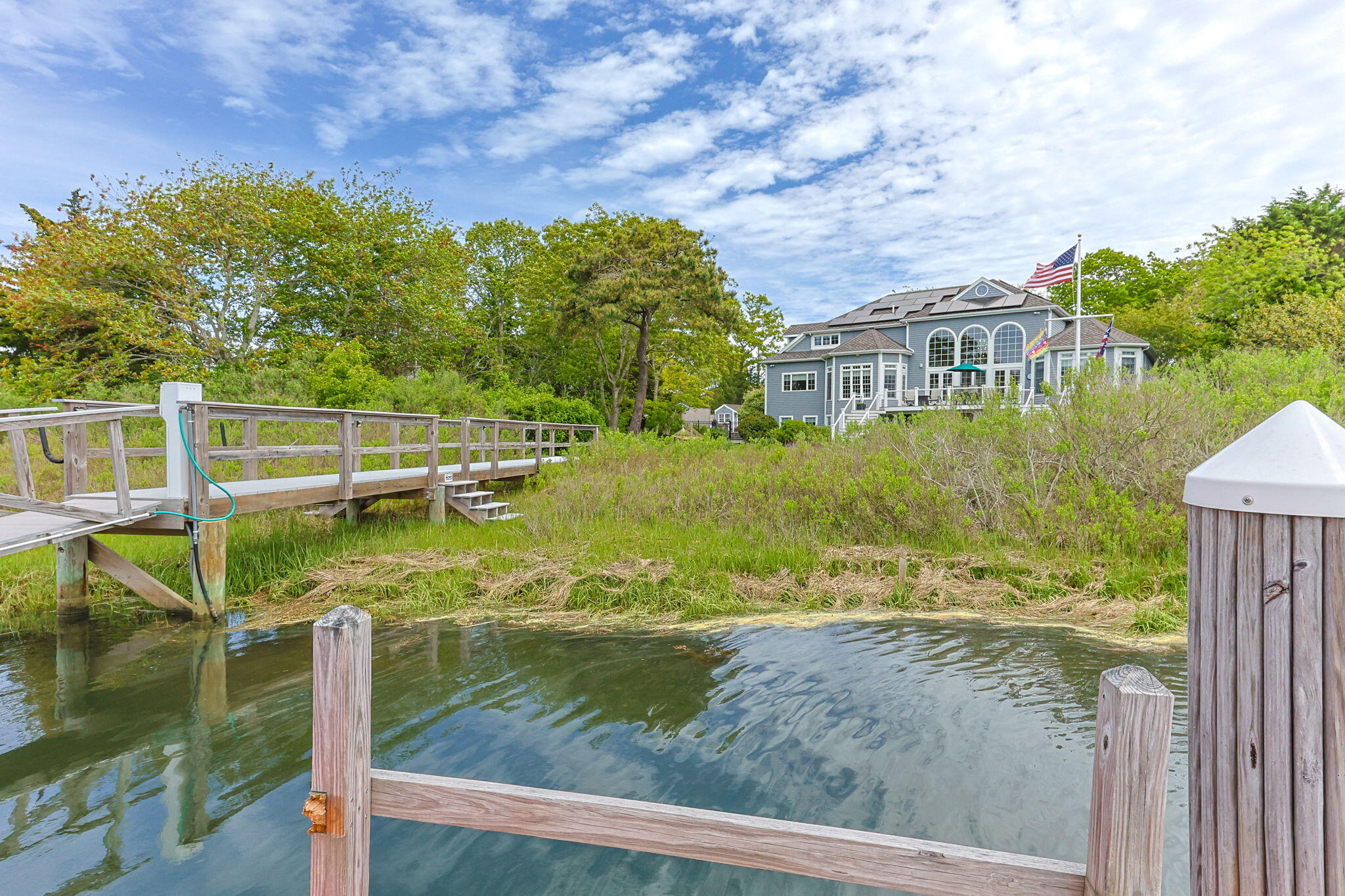 8 Bowsprit Point Mashpee MA 02649