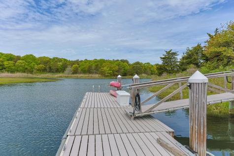 8 Bowsprit Point Mashpee MA 02649