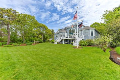 8 Bowsprit Point Mashpee MA 02649