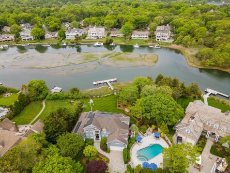 8 Bowsprit Point Mashpee MA 02649