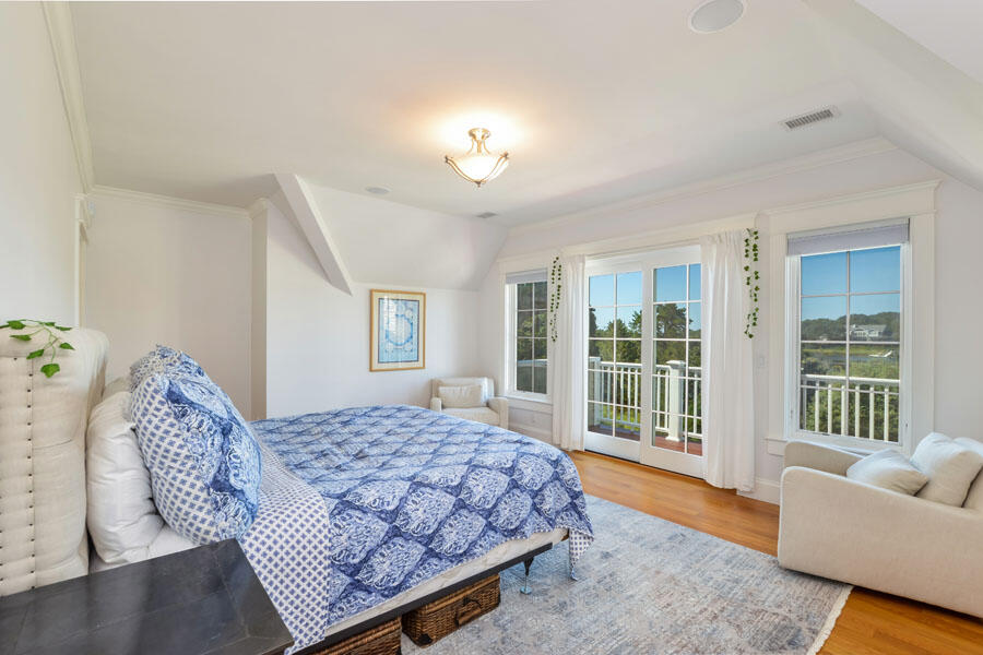 501 Eel River Road Osterville MA 02655