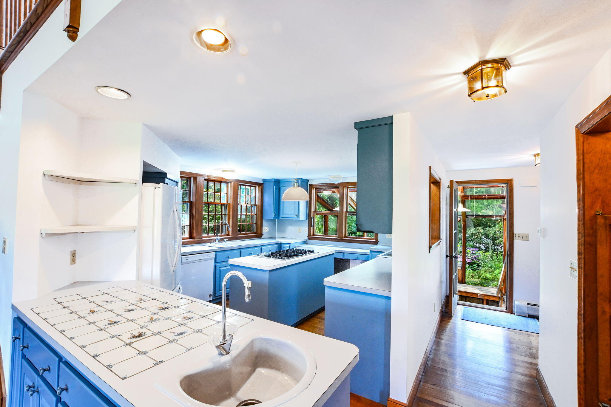 72 Loop Road Falmouth MA 02540