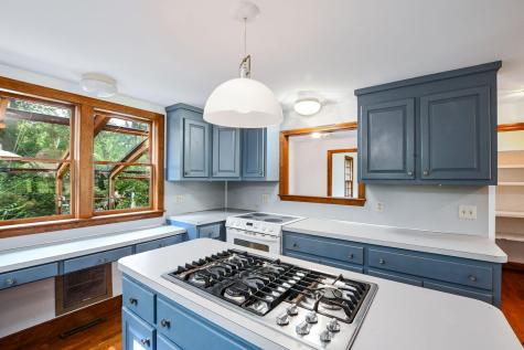 72 Loop Road MA 02540