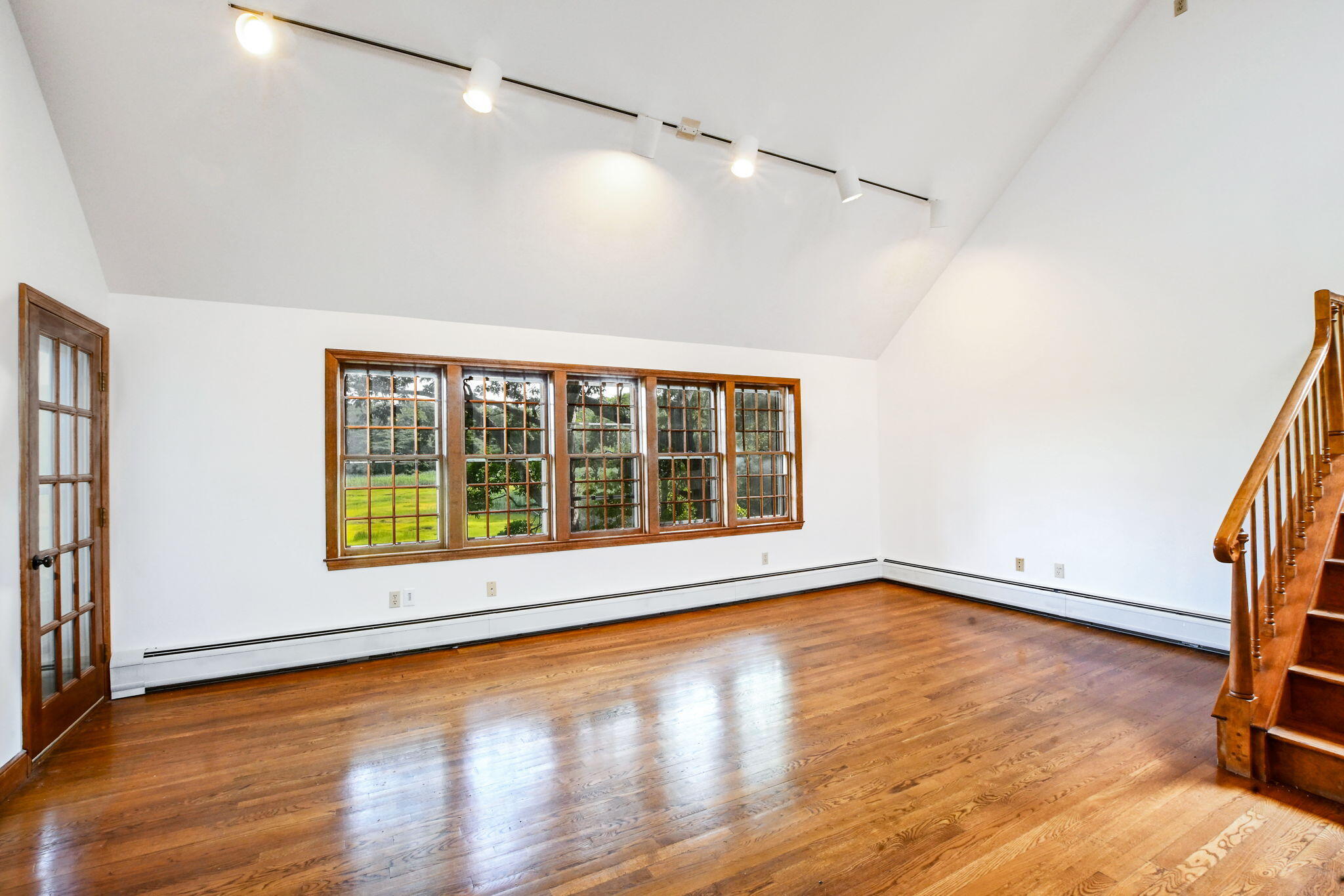 72 Loop Road Falmouth MA 02540