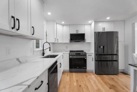 9 Theroux Drive Falmouth MA 02536