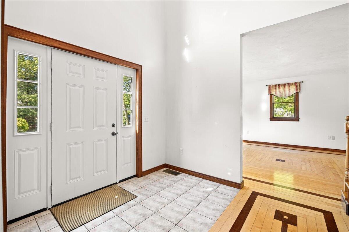 30 Seabreeze Drive Bourne MA 02532