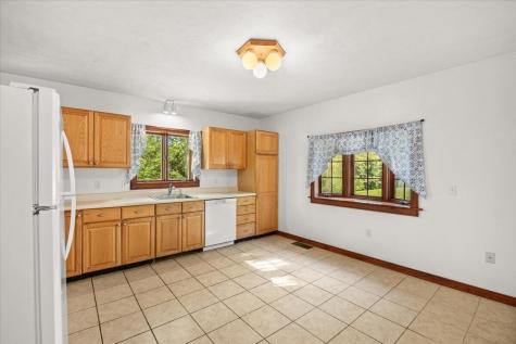 30 Seabreeze Drive Bourne MA 02532