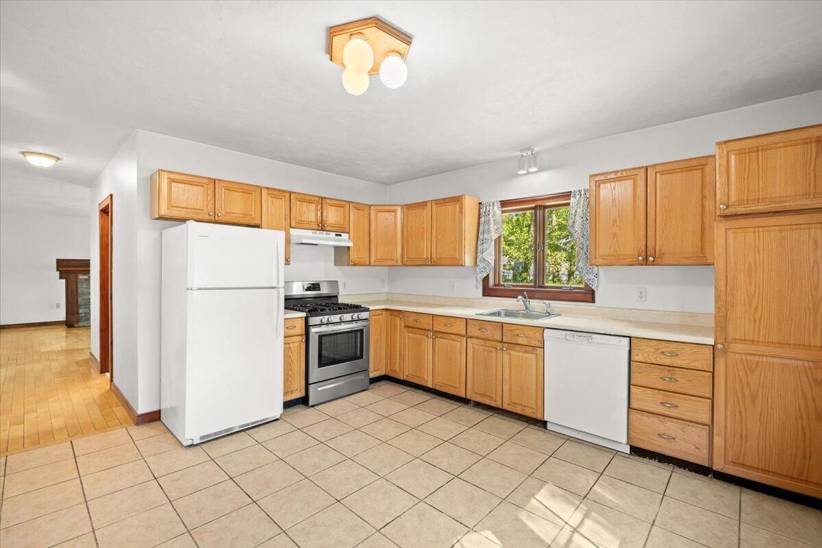 30 Seabreeze Drive Bourne MA 02532
