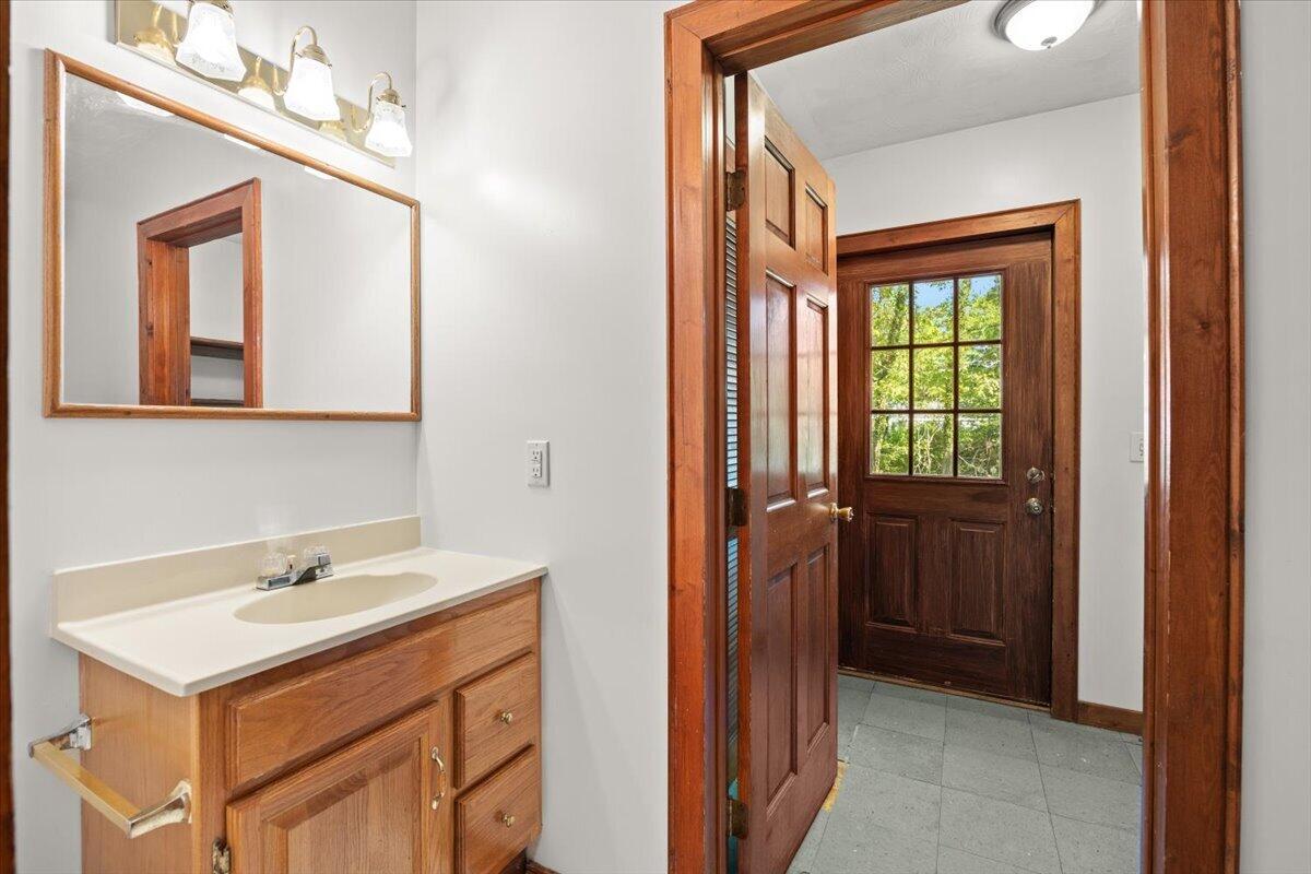 30 Seabreeze Drive Bourne MA 02532