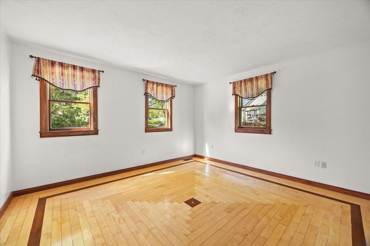 30 Seabreeze Drive Bourne MA 02532