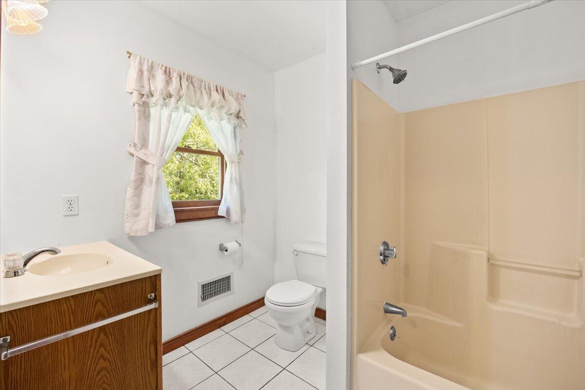30 Seabreeze Drive Bourne MA 02532