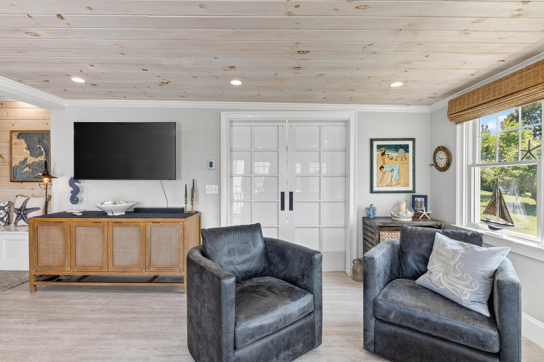 16 Wood Avenue Sandwich MA 02563