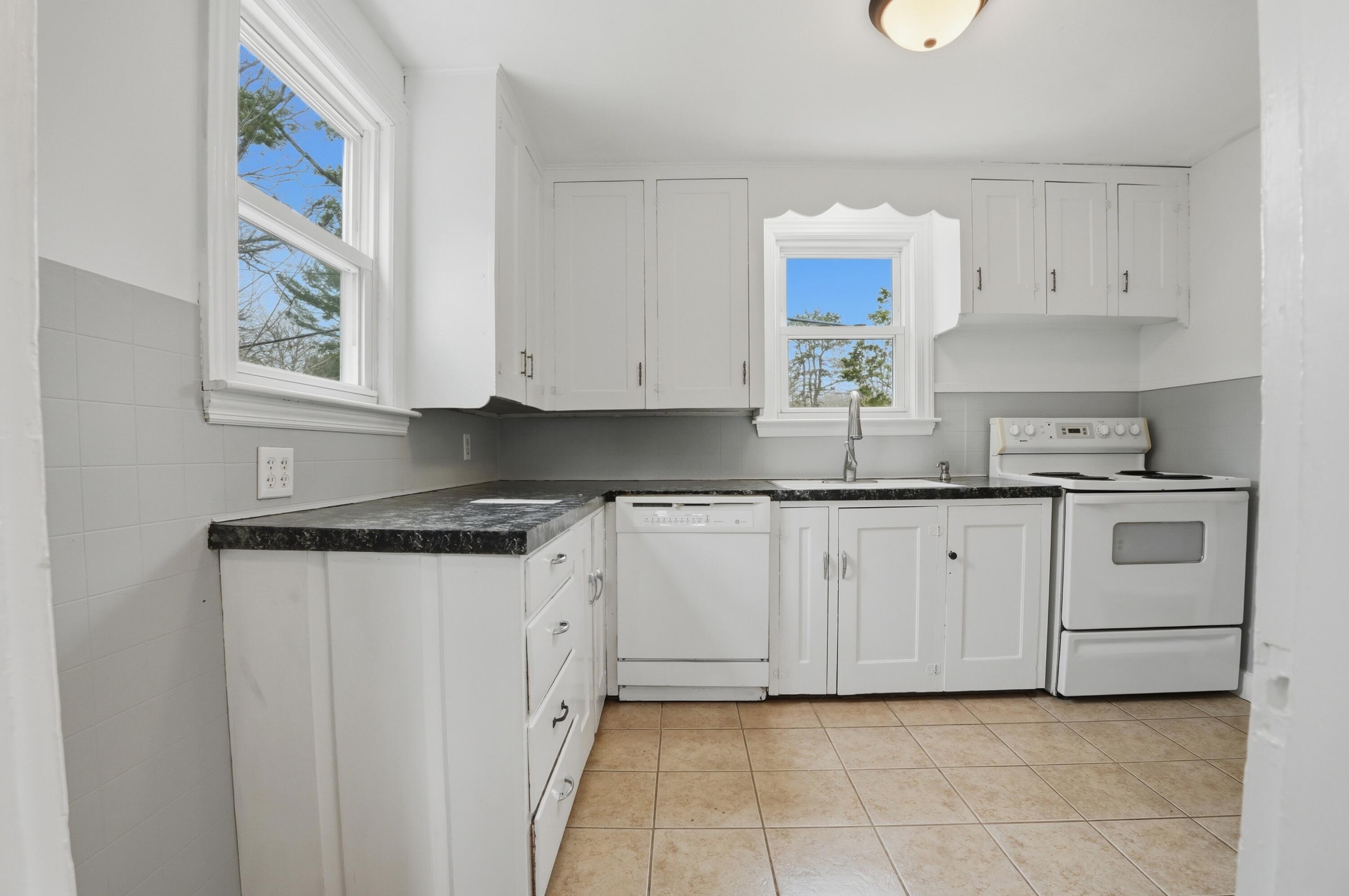 590 Sandwich Road Falmouth MA 02536