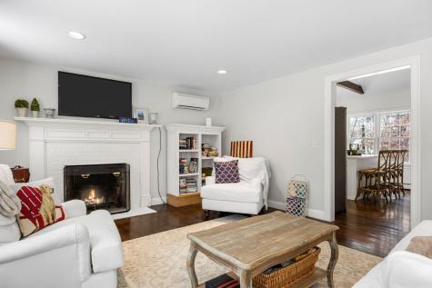 16 Newtown Road Sandwich MA 02563