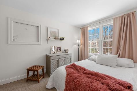 16 Newtown Road Sandwich MA 02563