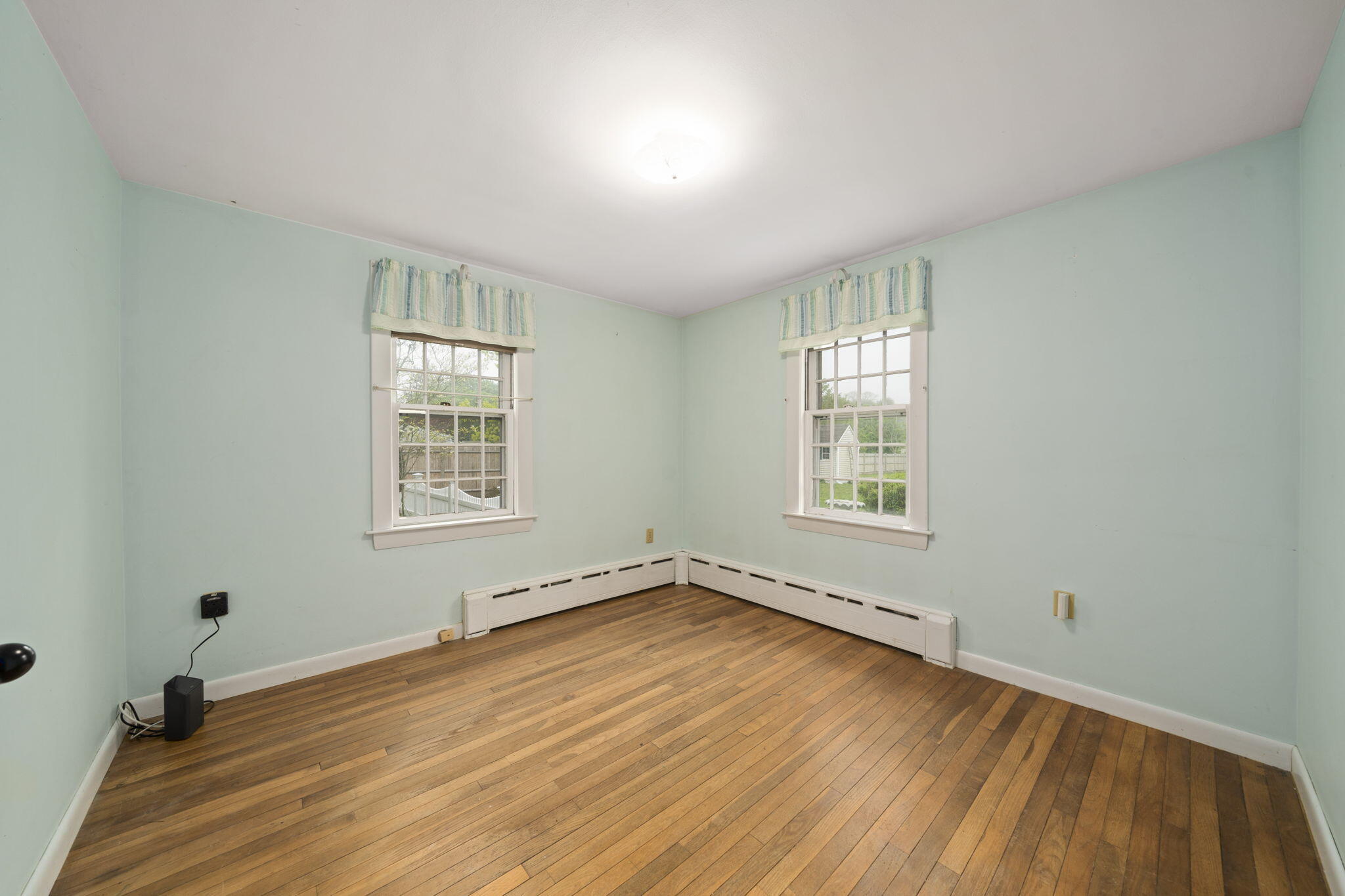 42 Old Barnstable Road Falmouth MA 02536