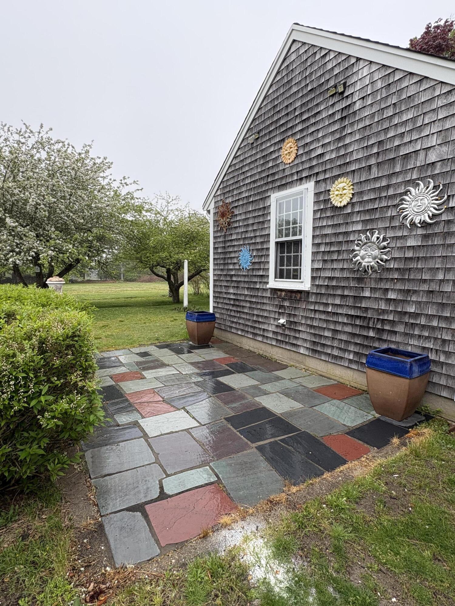 42 Old Barnstable Road Falmouth MA 02536