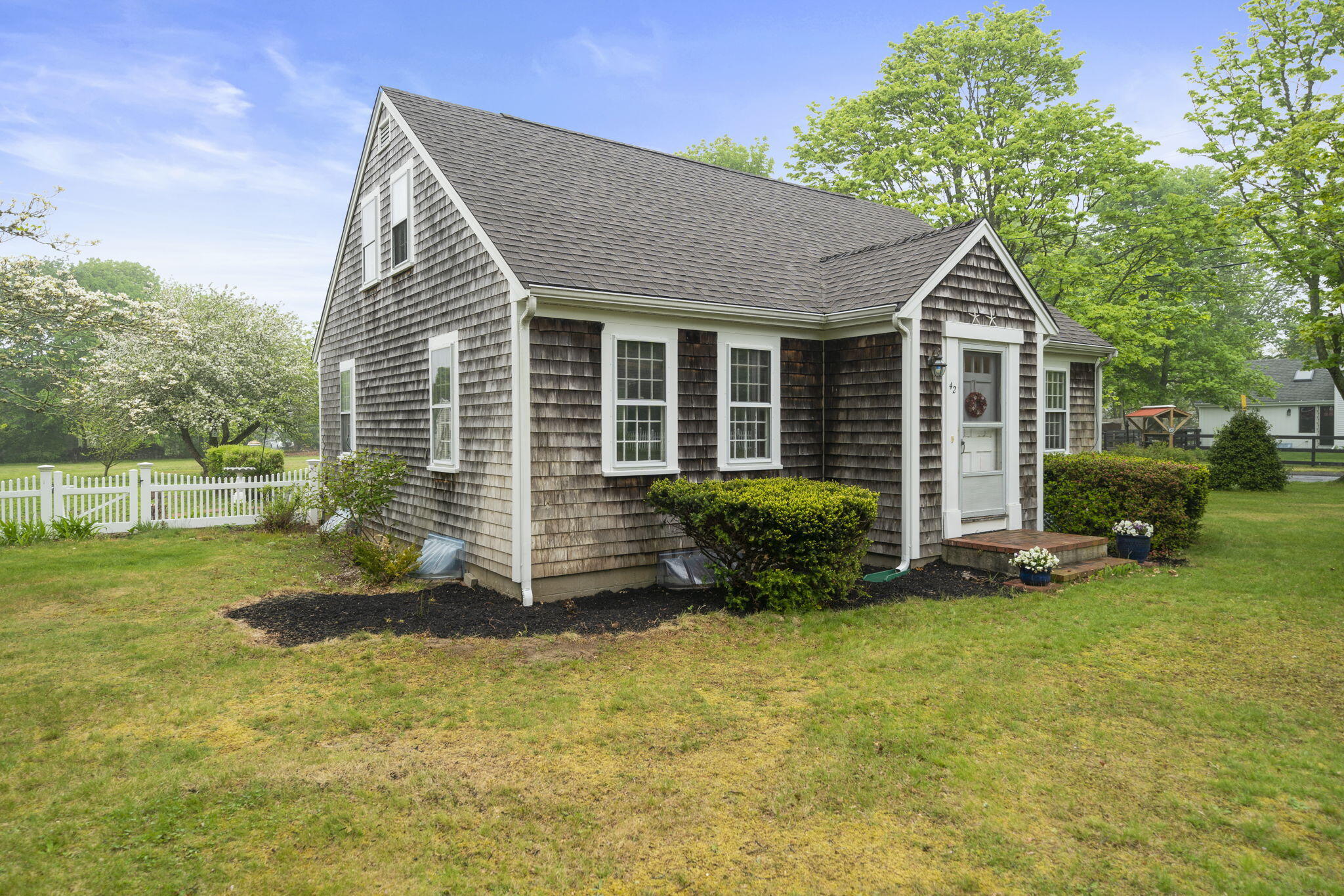 42 Old Barnstable Road Falmouth MA 02536