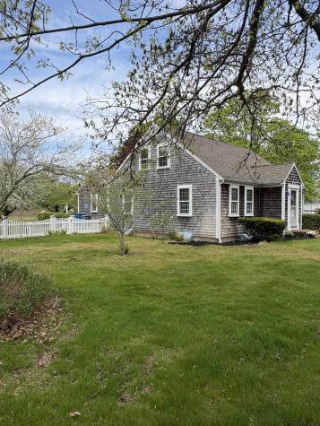 42 Old Barnstable Road Falmouth MA 02536