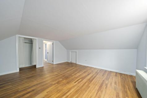 42 Old Barnstable Road Falmouth MA 02536