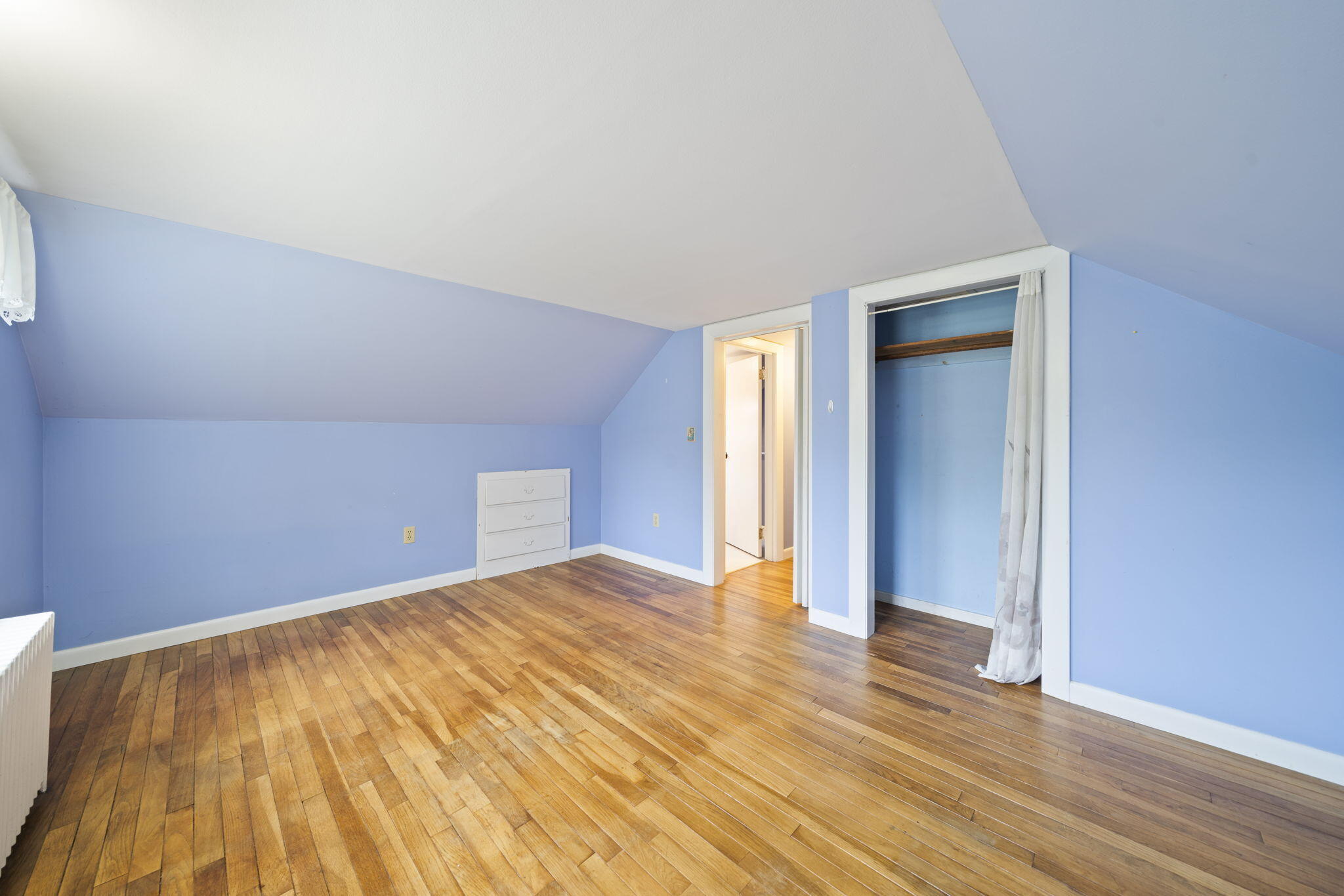 42 Old Barnstable Road Falmouth MA 02536