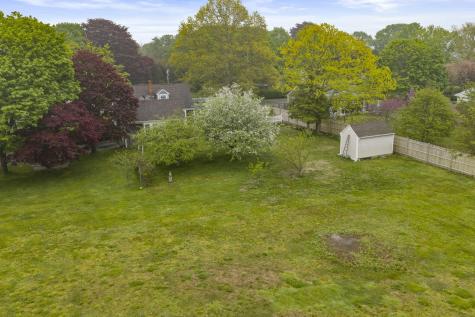 42 Old Barnstable Road Falmouth MA 02536