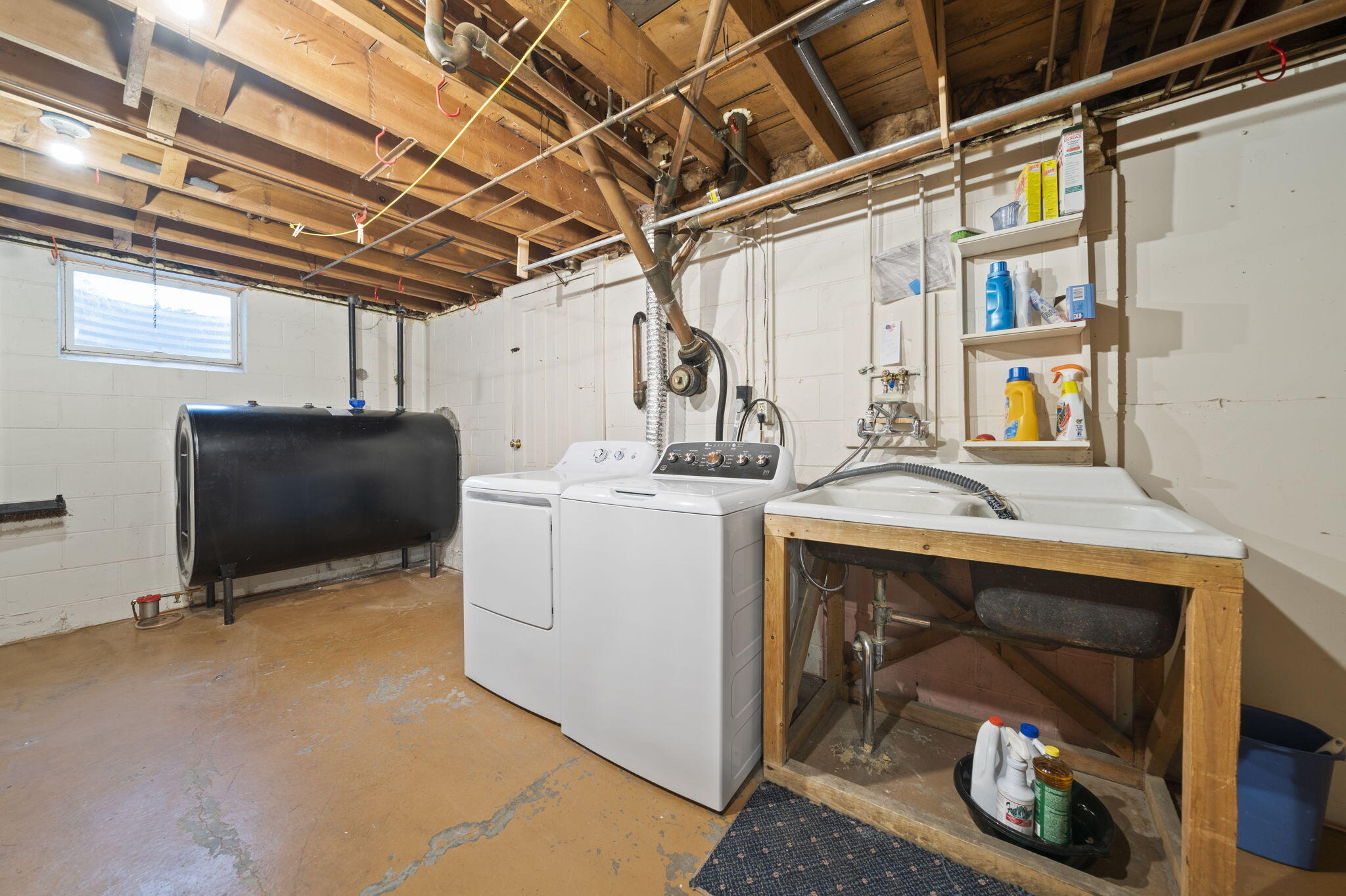 42 Old Barnstable Road Falmouth MA 02536