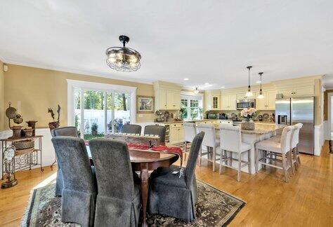 146 James Circle Mashpee MA 02649