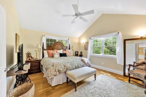 146 James Circle Mashpee MA 02649