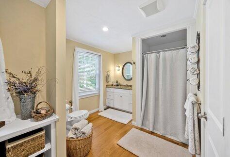 146 James Circle Mashpee MA 02649