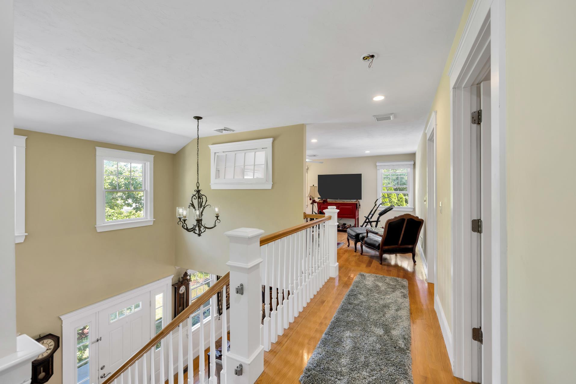 146 James Circle Mashpee MA 02649