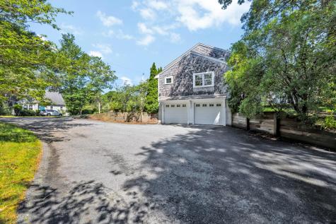 146 James Circle Mashpee MA 02649