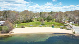 146 James Circle Mashpee MA 02649