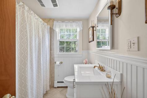 35 Joe Lincoln Road Harwich MA 02671