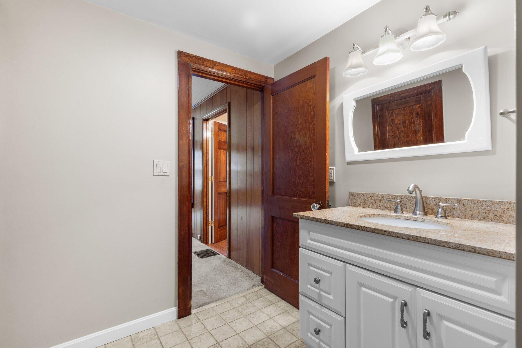 19 Coombs Street Middleborough MA 02346