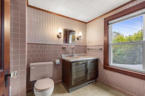 19 Coombs Street Middleborough MA 02346