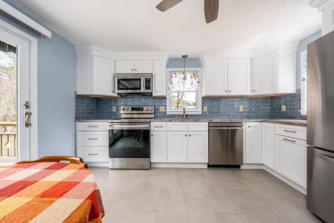 14 Daisy Lane Yarmouth MA 02664