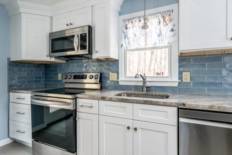 14 Daisy Lane Yarmouth MA 02664
